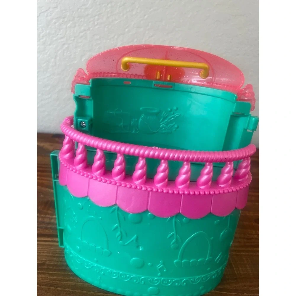 2011 Mattel‎ Polly Pocket